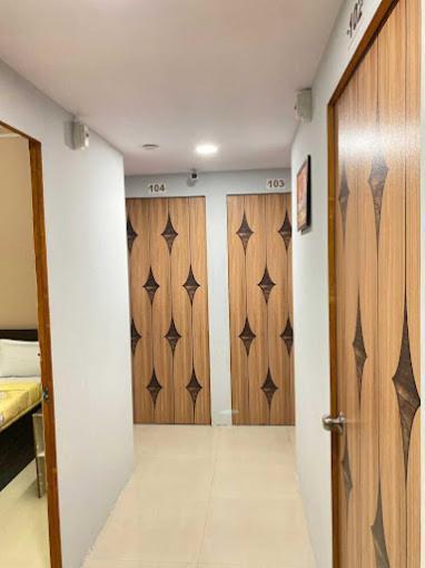Hotel Welcome, Vip Road Vesu Surat Exterior photo