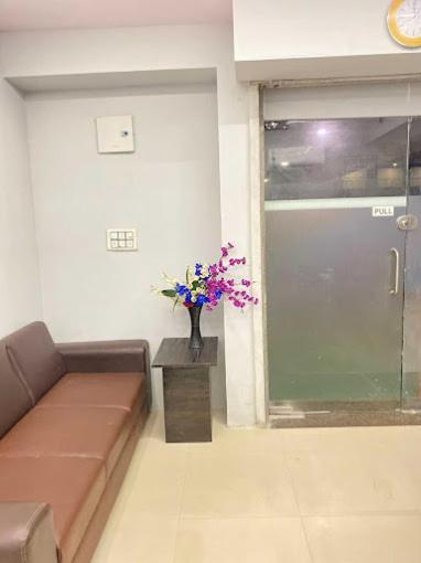 Hotel Welcome, Vip Road Vesu Surat Exterior photo